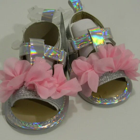 Laura Ashley Shoes Laura Ashley Infant Sandals Baby Crib Shoes